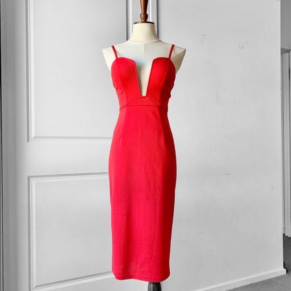 TIGER MIST Spaghetti Strap Deep V-neck Red Bodycon Dress - Picture 3 of 11